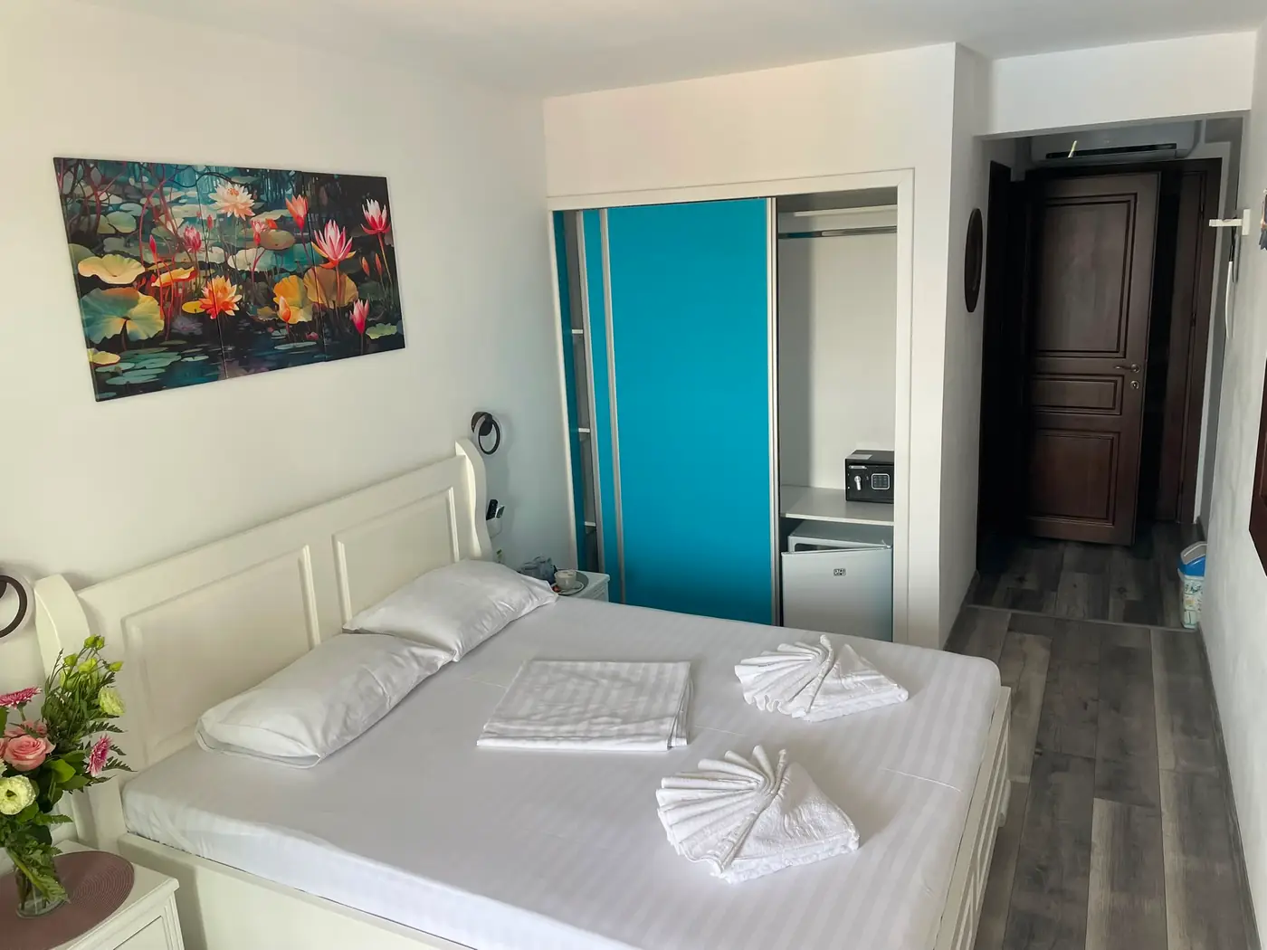 Cameră dublă cu balcon
